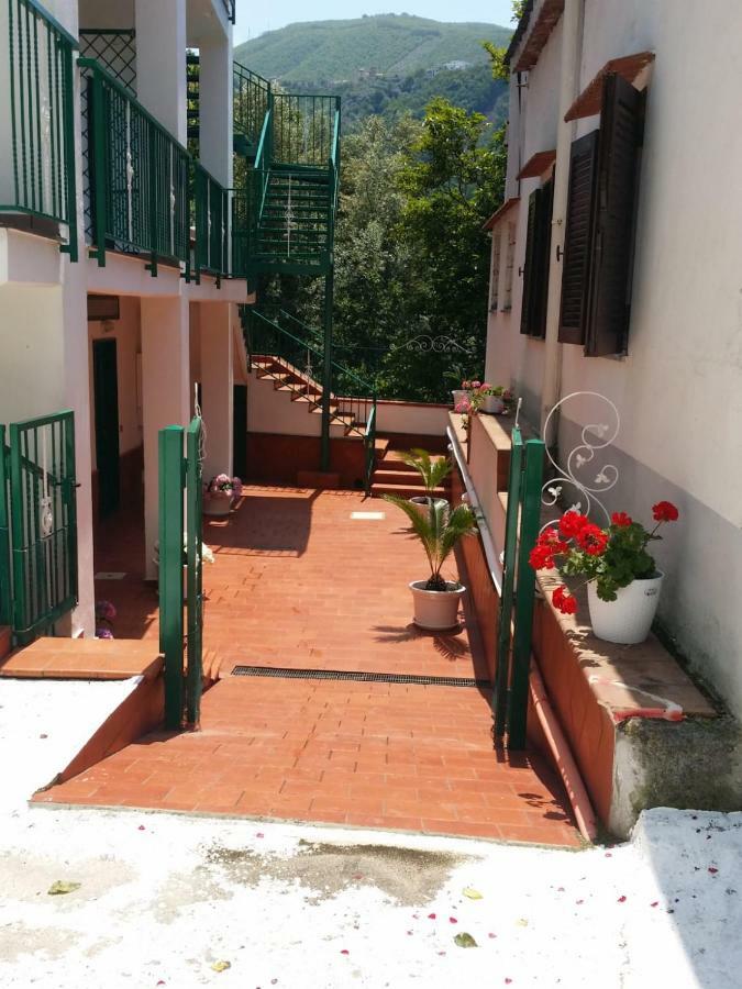 B&B Casa Vacanza Cioffi Vico Equense Exterior foto